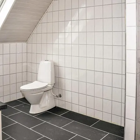 3 Bedroom Beautiful In Grasten * Dalsgård